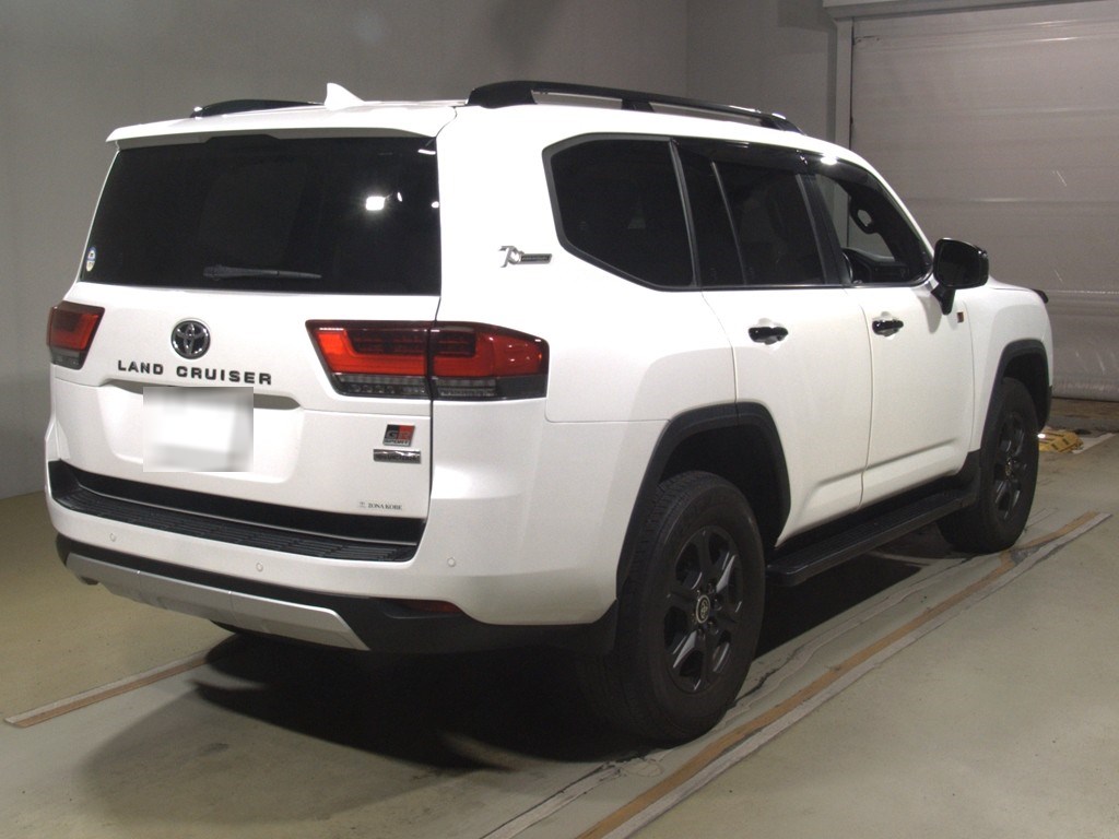 ランドクルーザー GR スポーツ