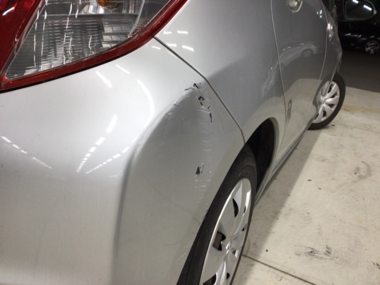 キズ・ヘコミ_56