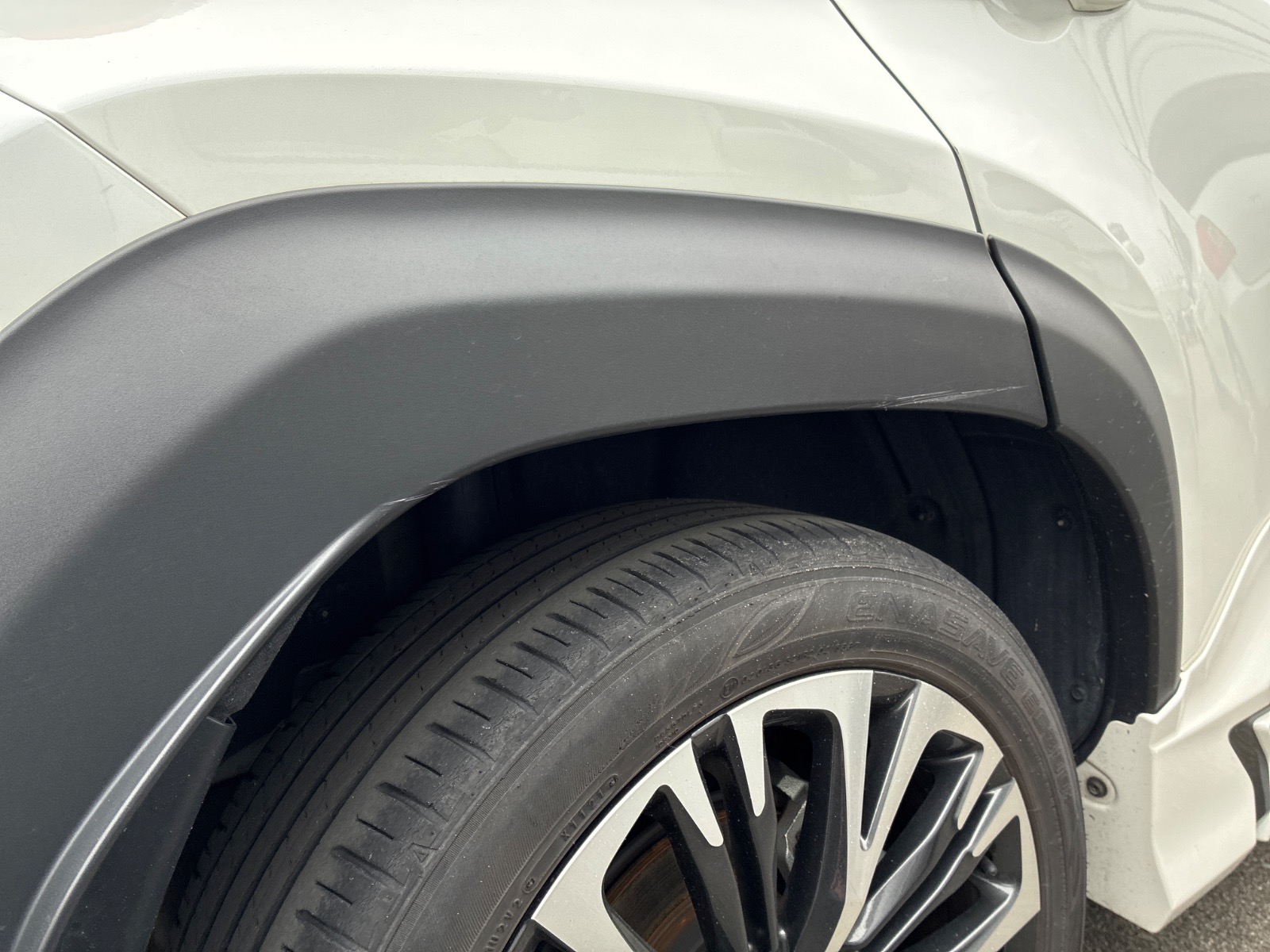 キズ・ヘコミ_40