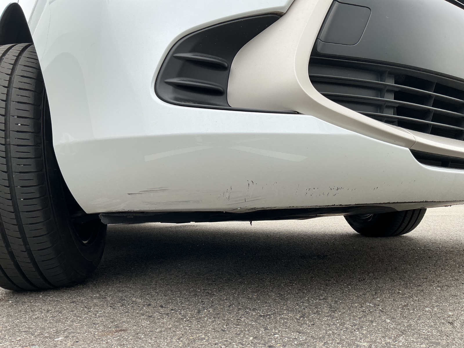 キズ・ヘコミ_06