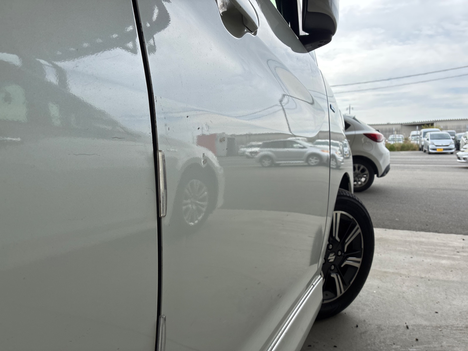 キズ・ヘコミ_19