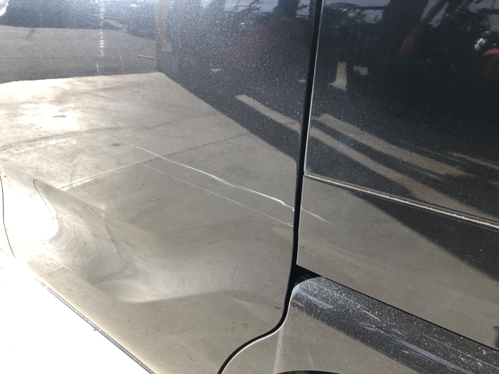 キズ・ヘコミ_25