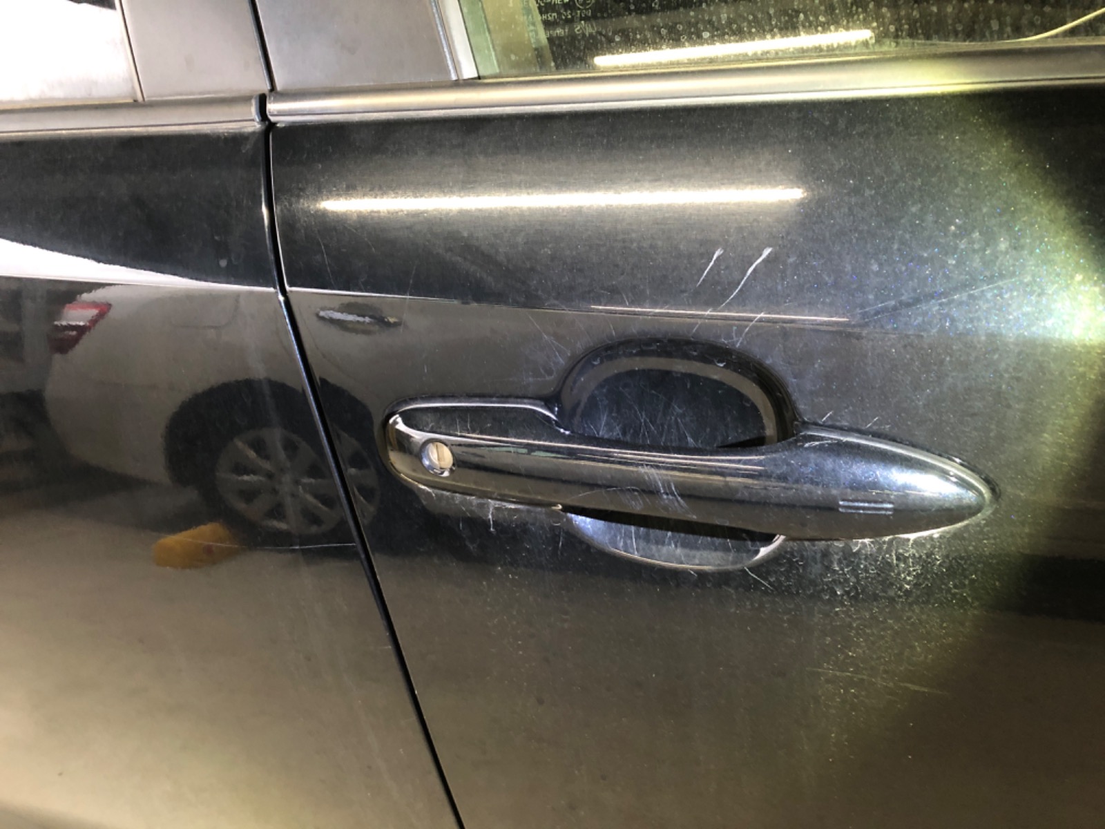 キズ・ヘコミ_27