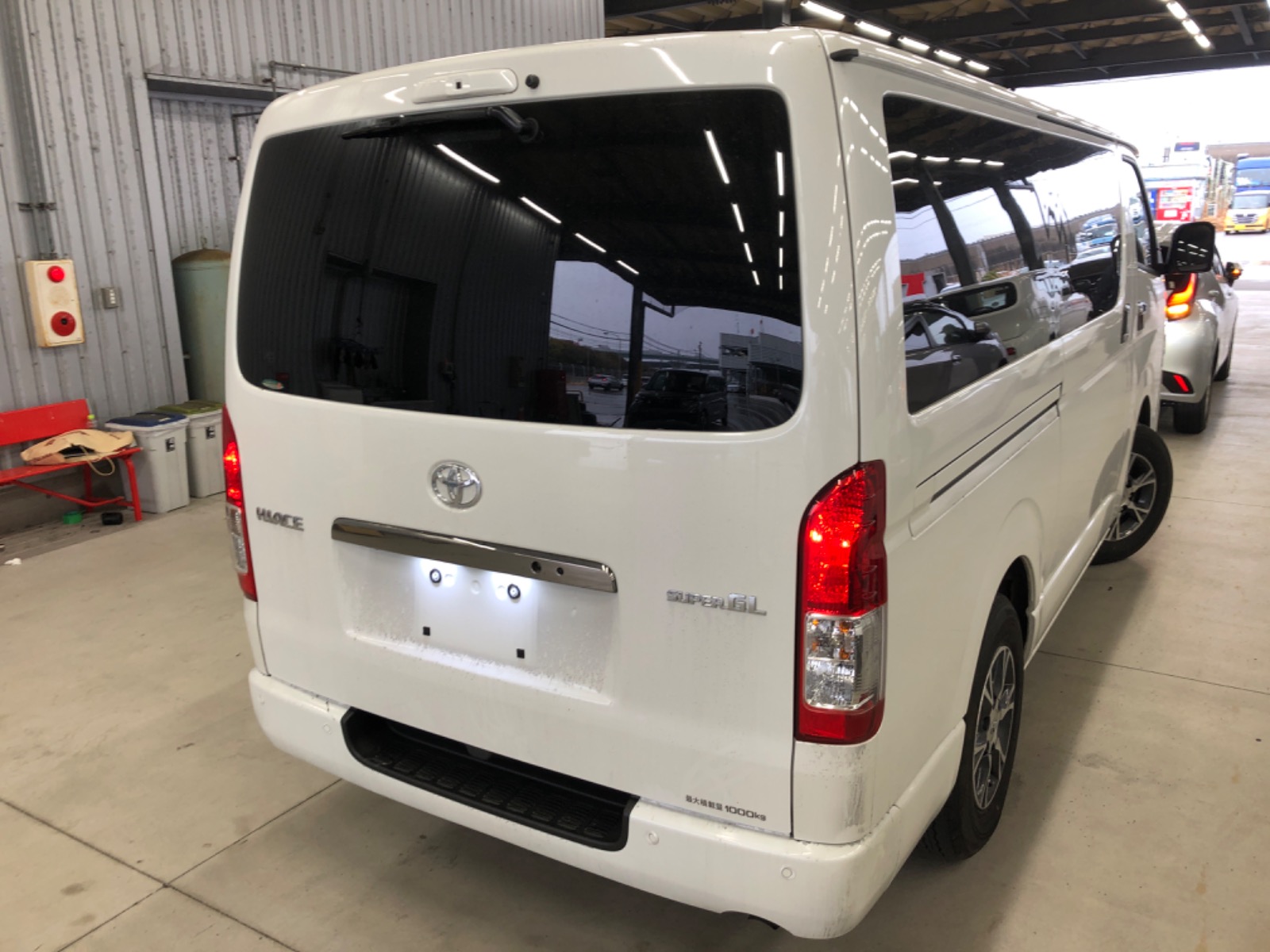 キズ・ヘコミ_64