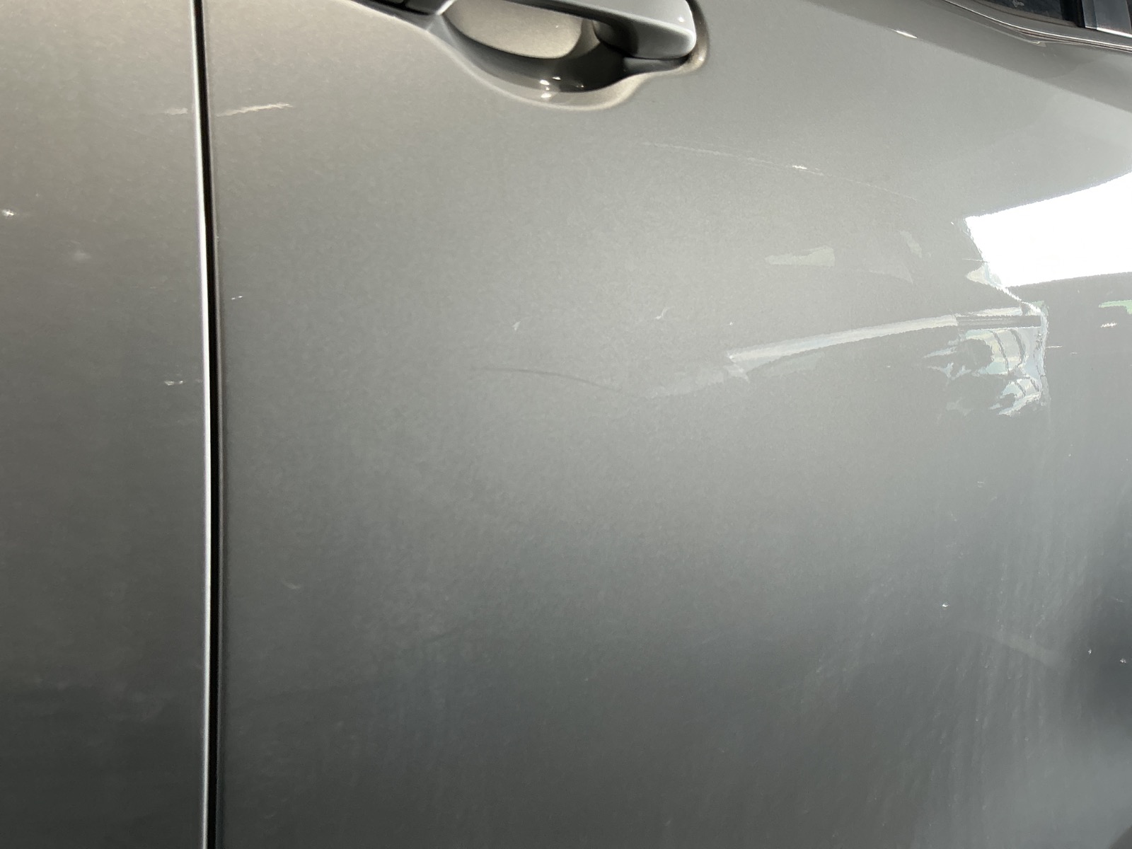 キズ・ヘコミ_24