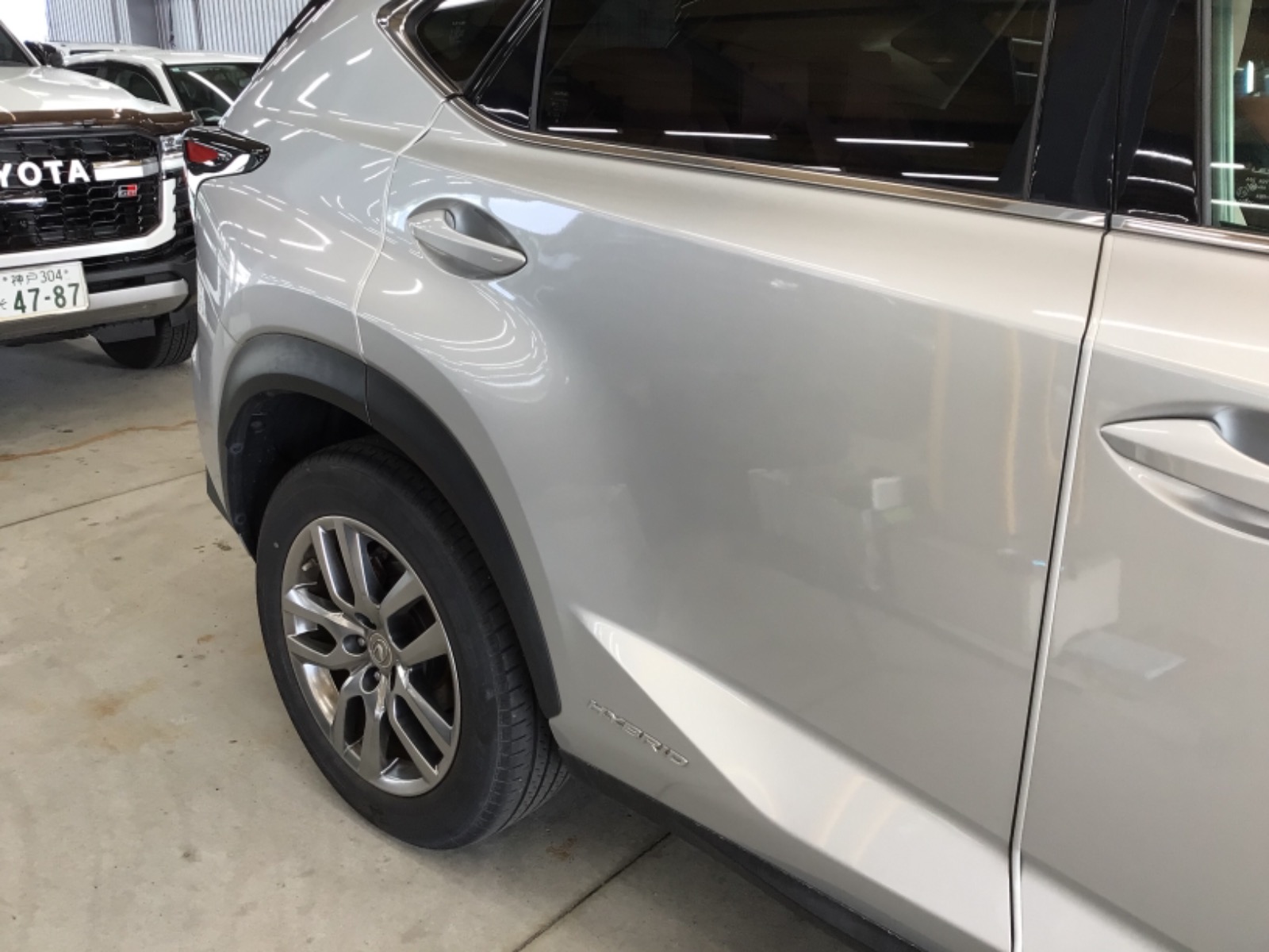 キズ・ヘコミ_26