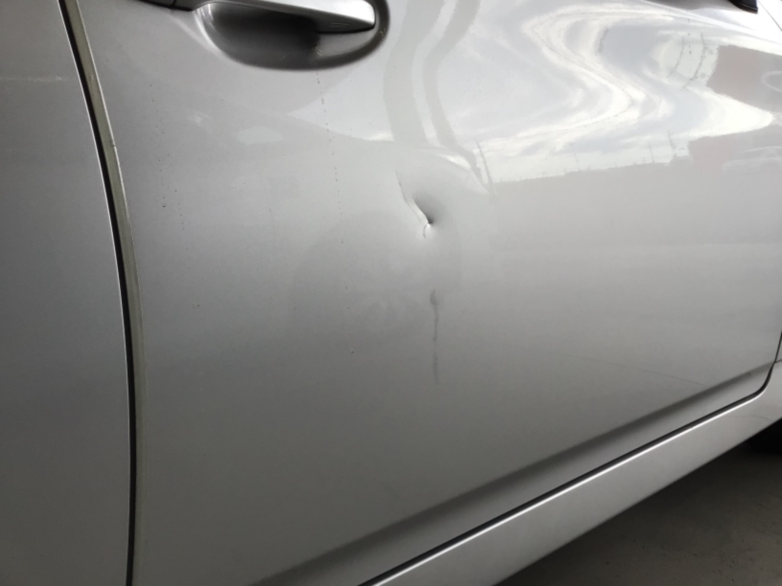 キズ・ヘコミ_19