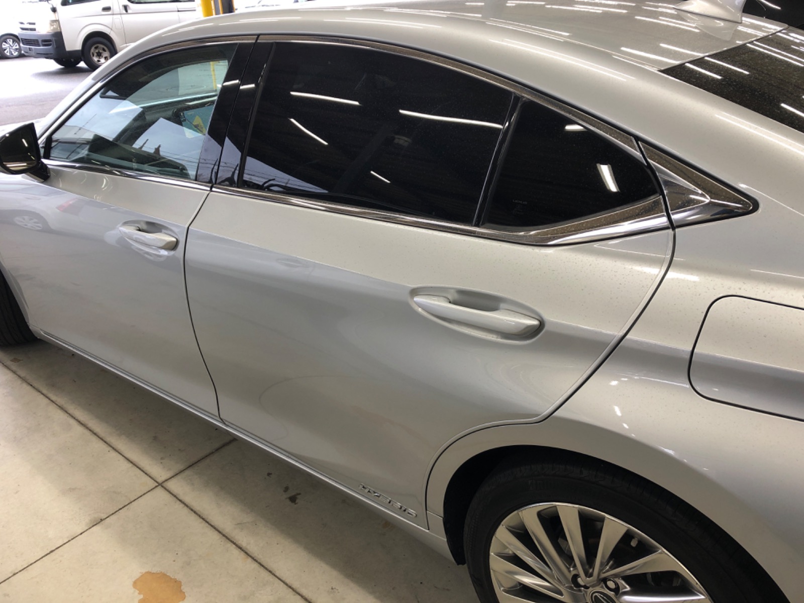 キズ・ヘコミ_25