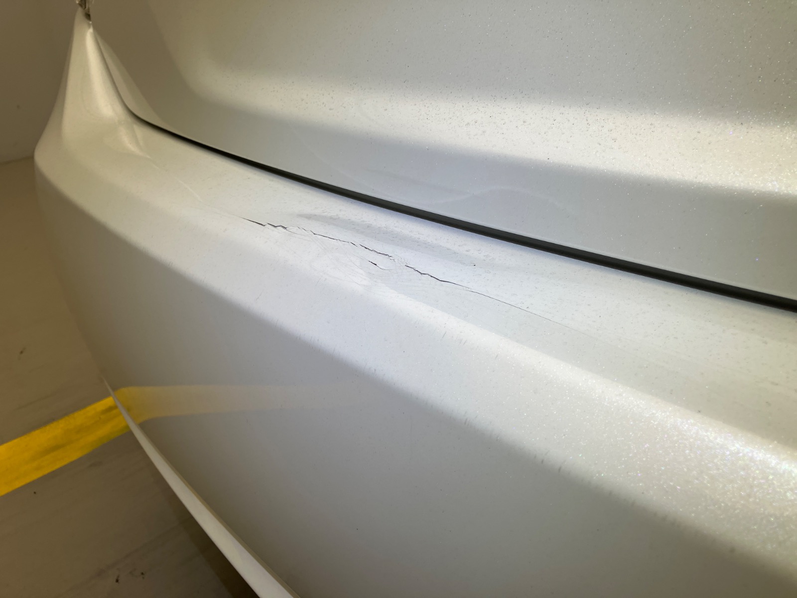 キズ・ヘコミ_55