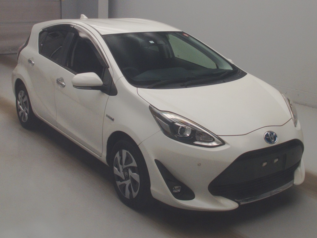 アクア S スタイルブラック