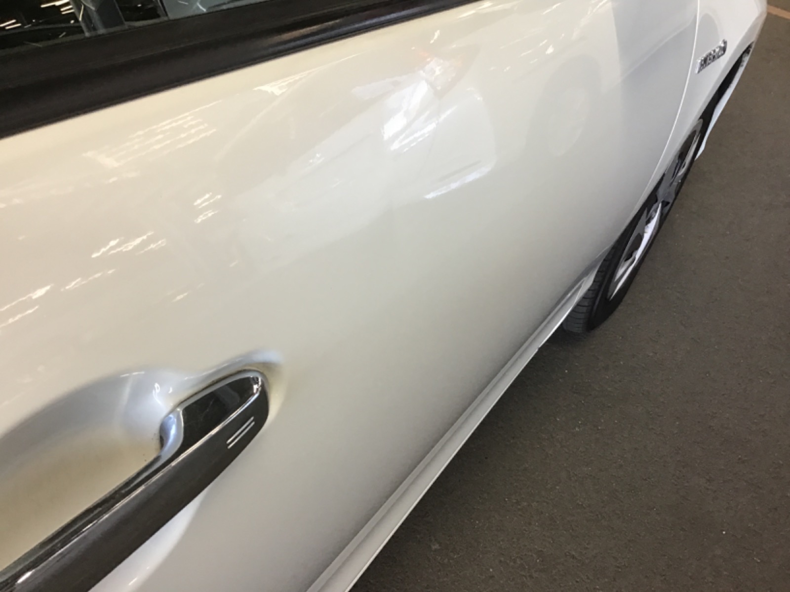 キズ・ヘコミ_18