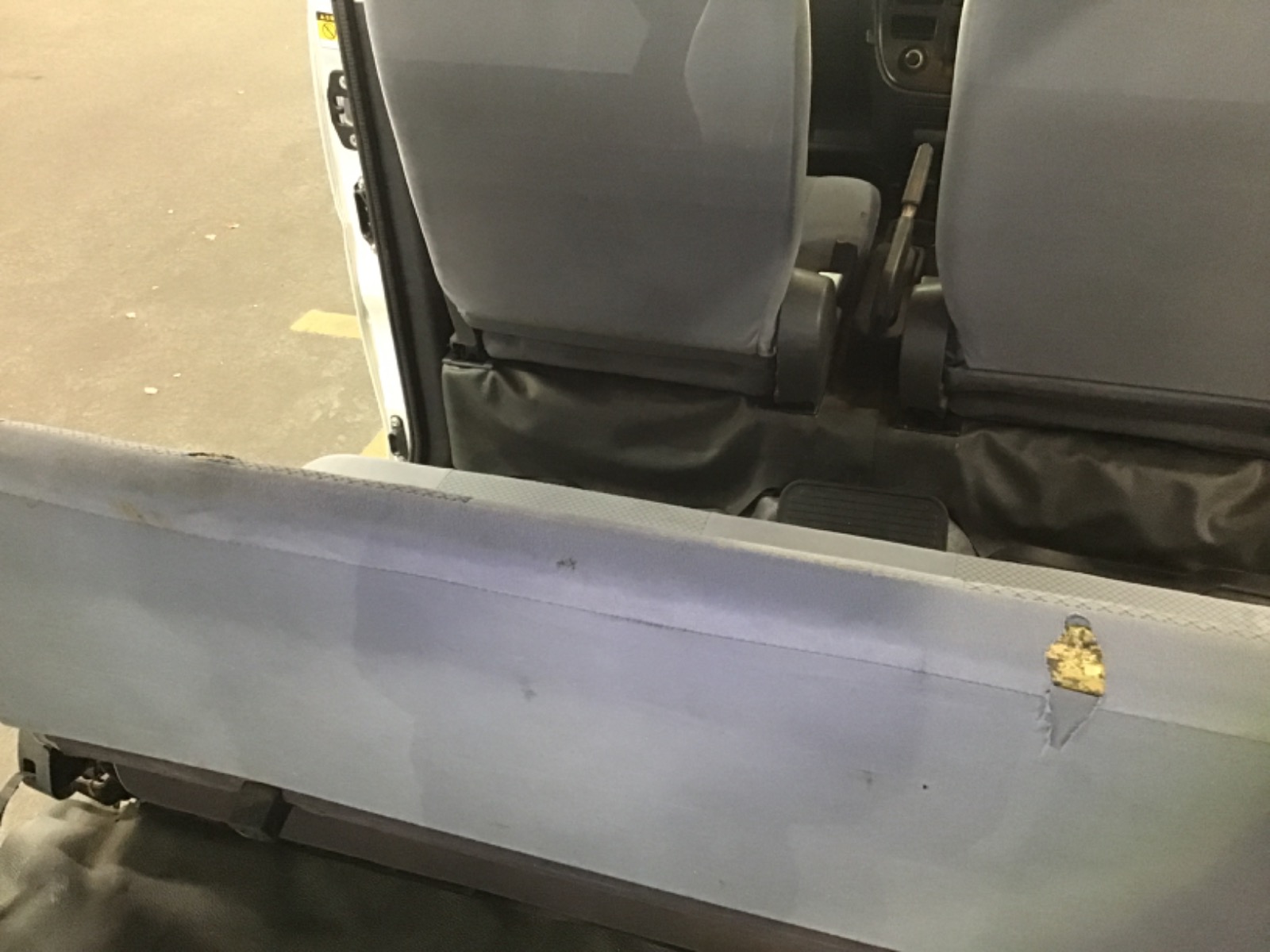 キズ・ヘコミ_66