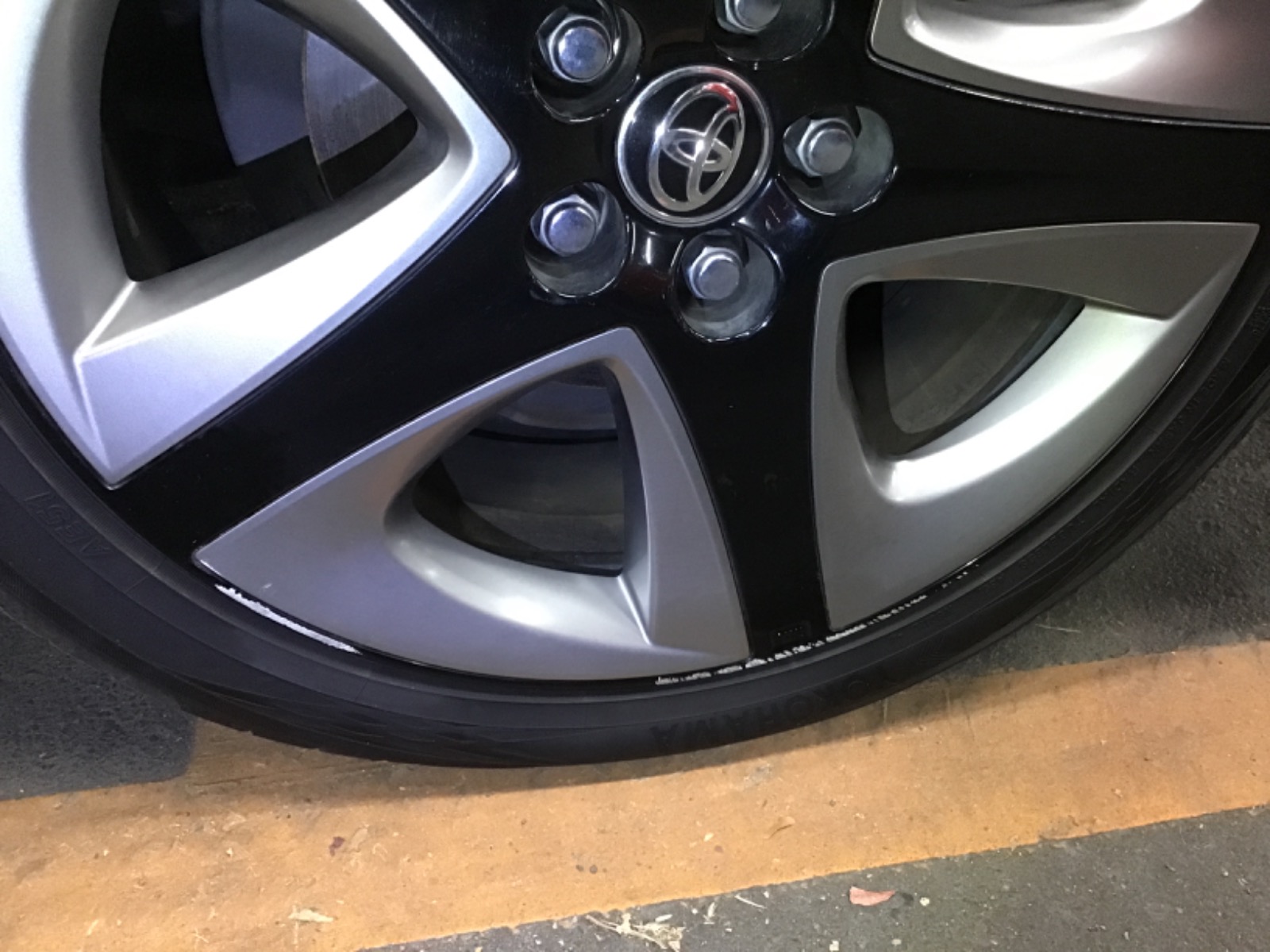 キズ・ヘコミ_60