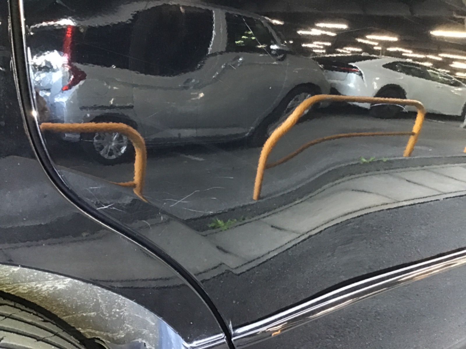 キズ・ヘコミ_26