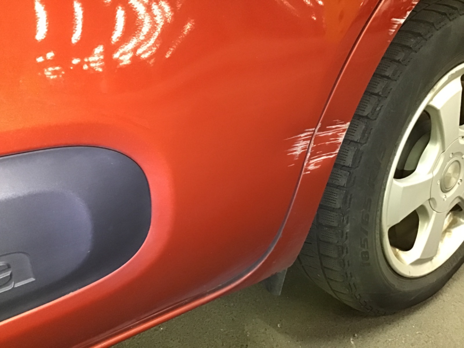 キズ・ヘコミ_24