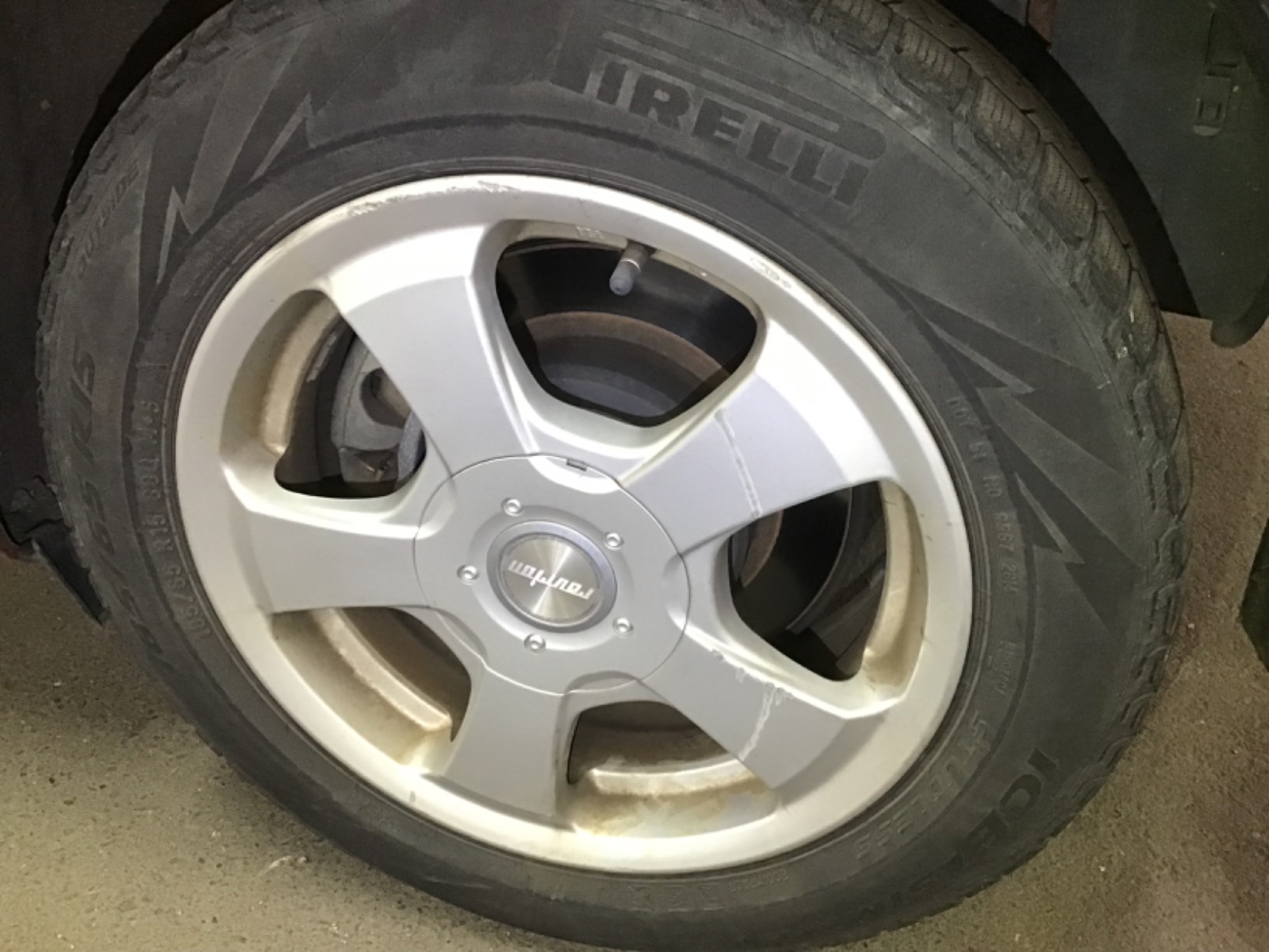 キズ・ヘコミ_61