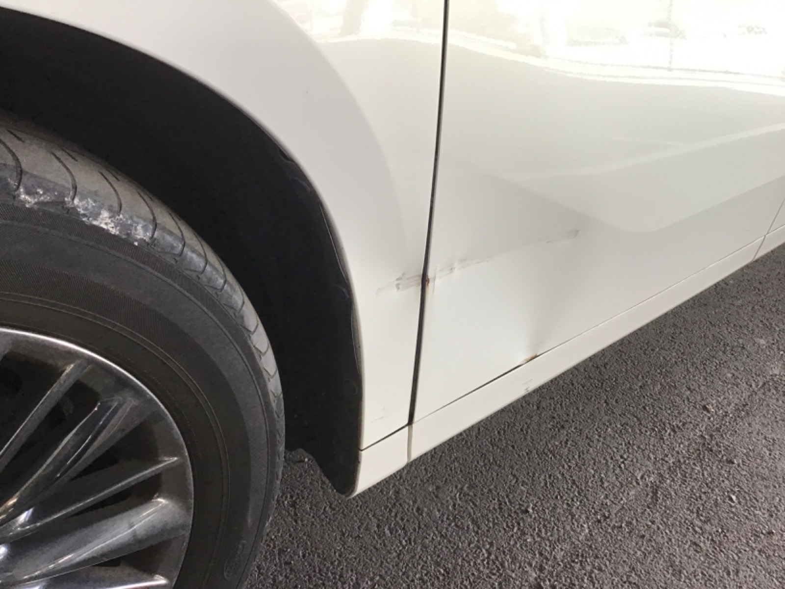 キズ・ヘコミ_11