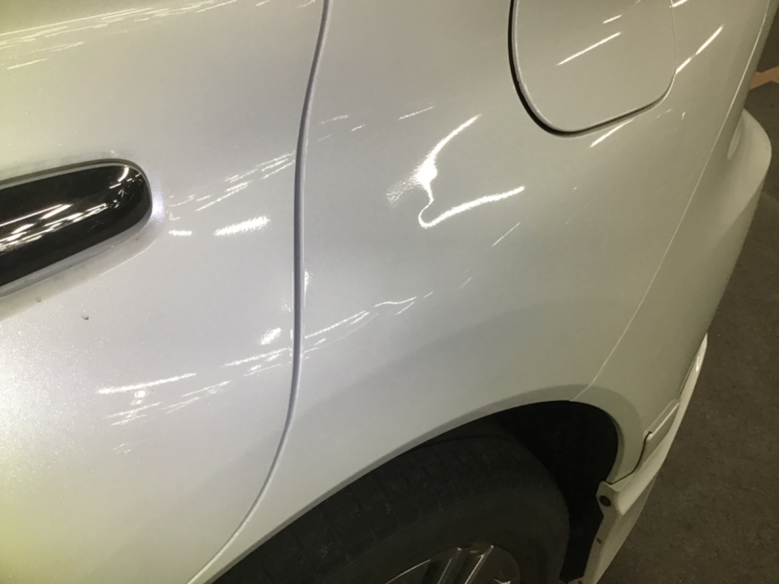 キズ・ヘコミ_38