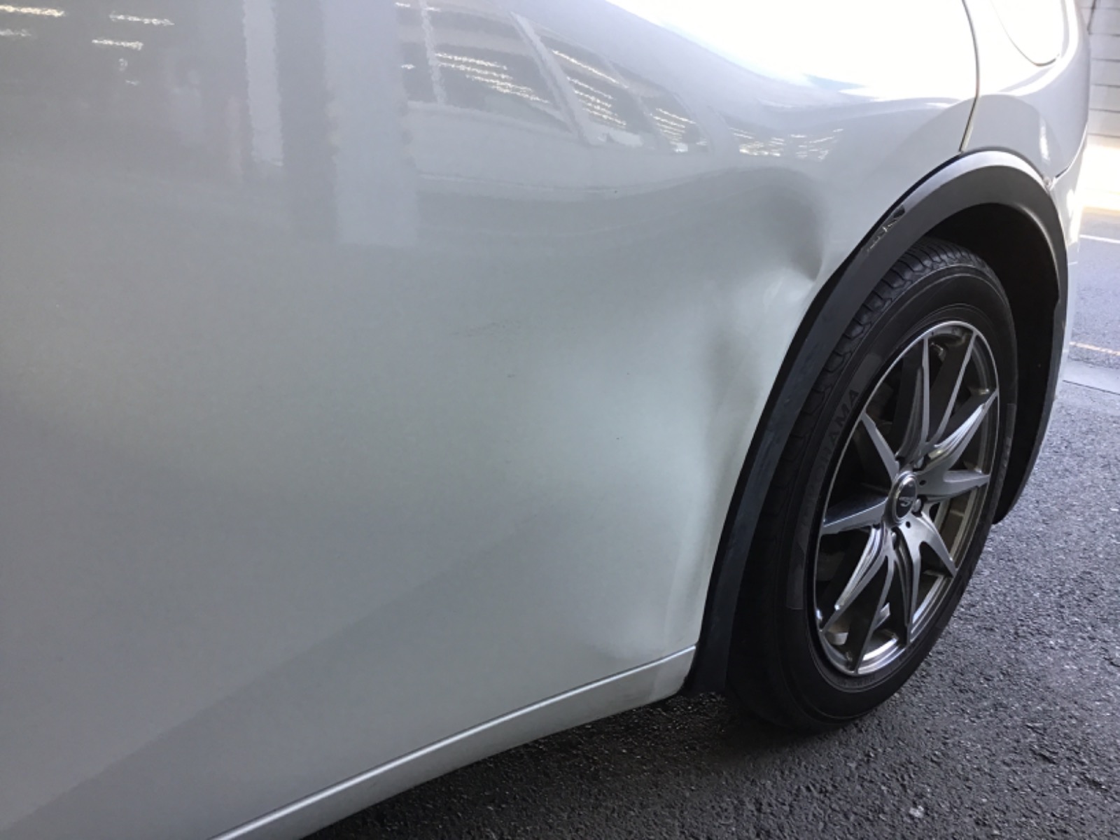 キズ・ヘコミ_25