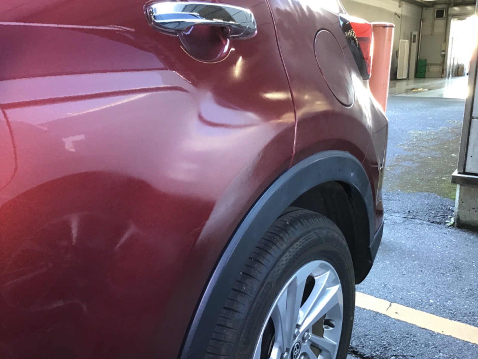 キズ・ヘコミ_25