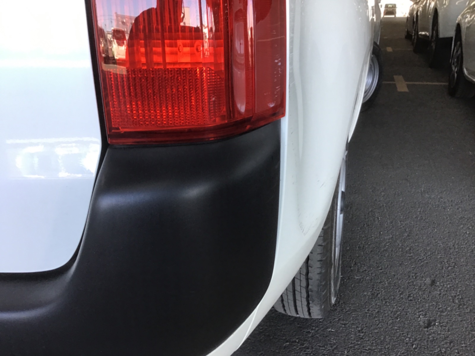 キズ・ヘコミ_56