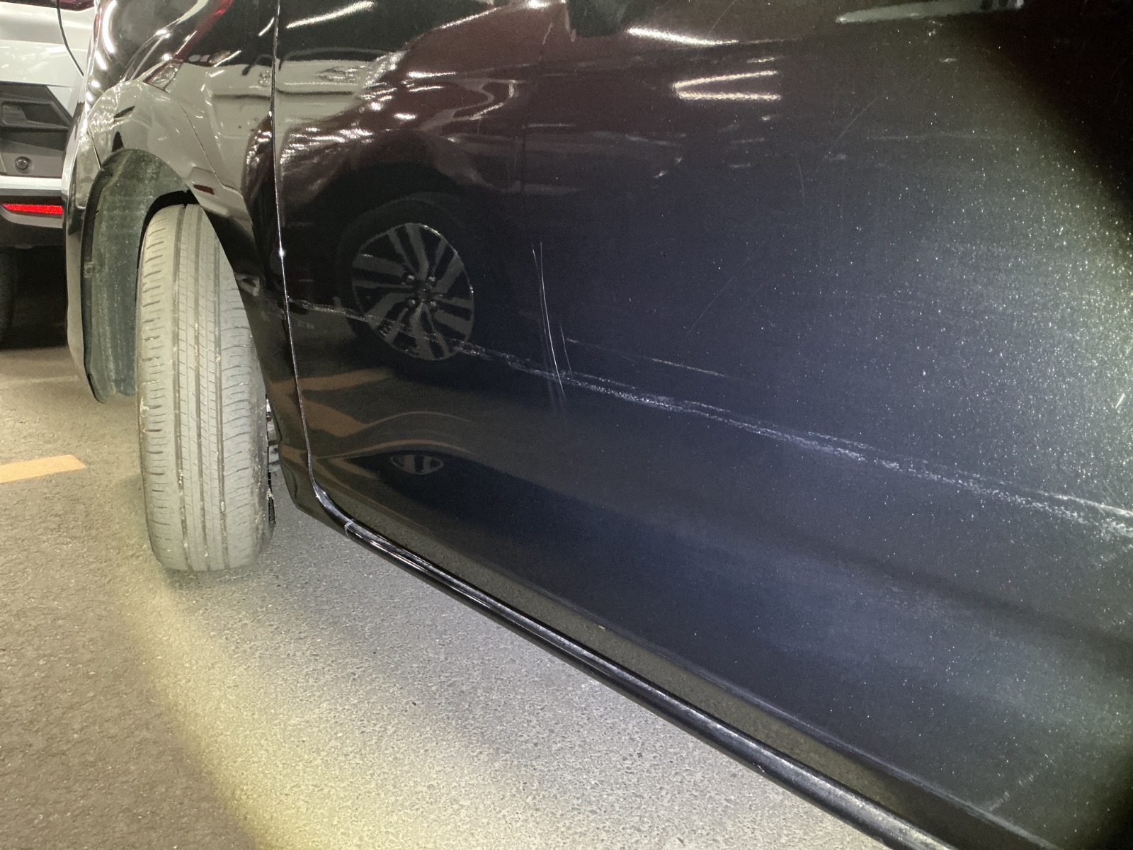 キズ・ヘコミ_17