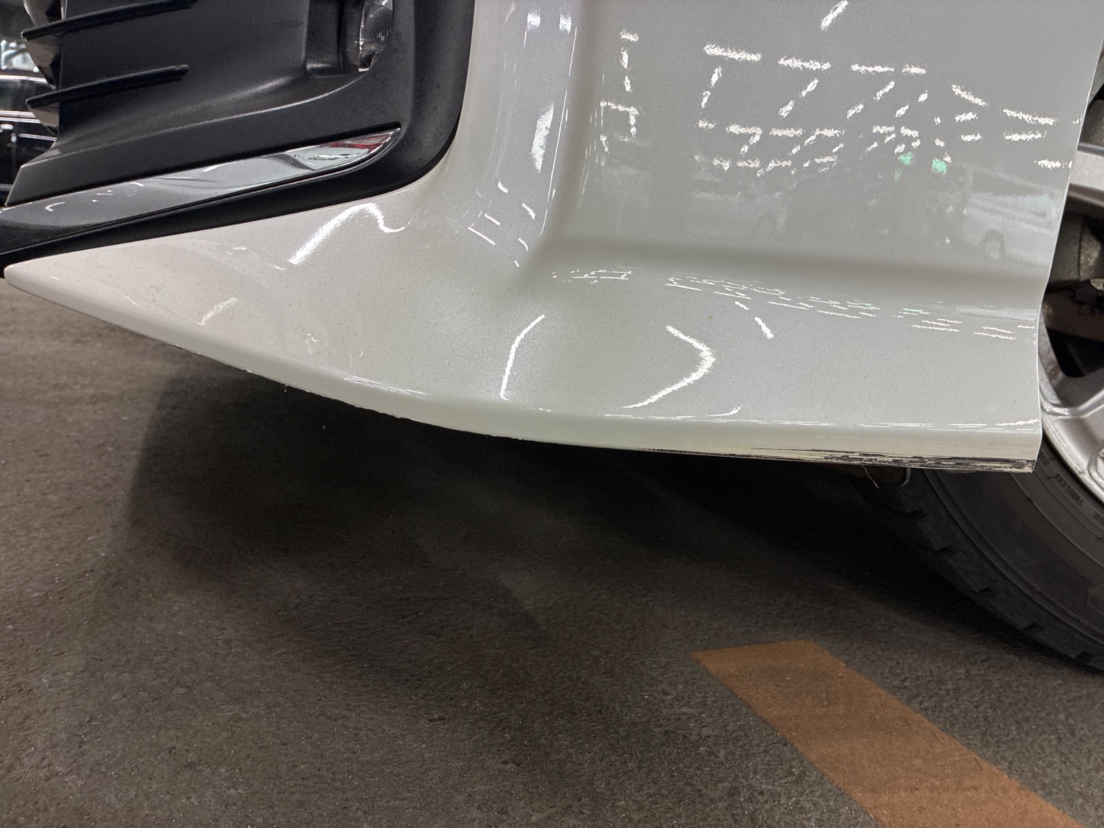 キズ・ヘコミ_05