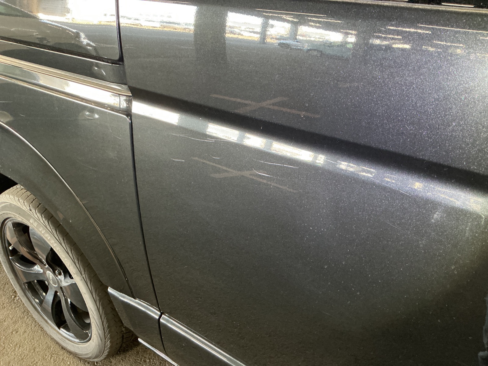 キズ・ヘコミ_27