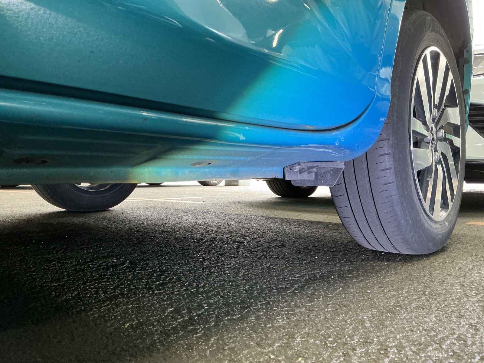 キズ・ヘコミ_21