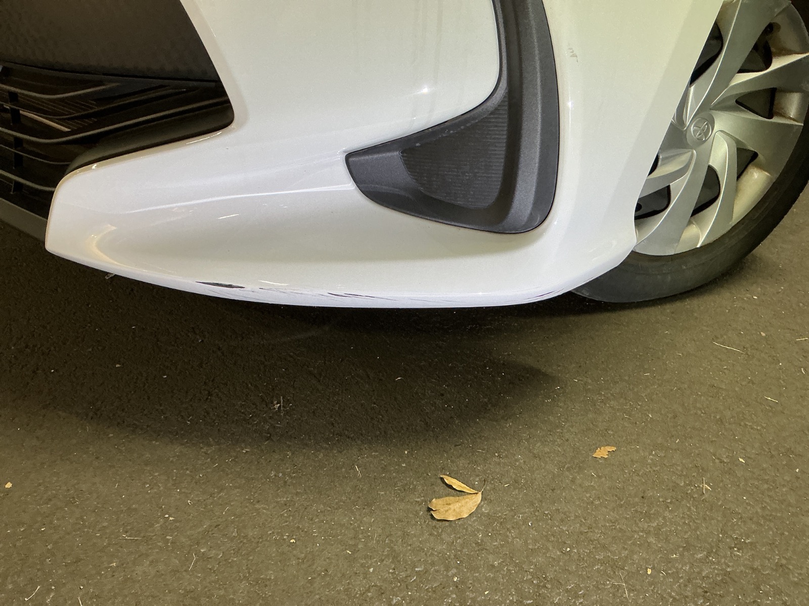 キズ・ヘコミ_05