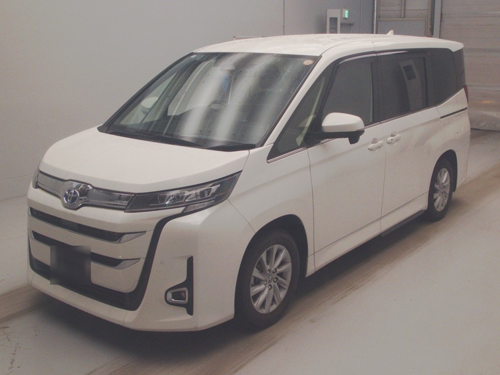 トヨタ ノア HEV Z